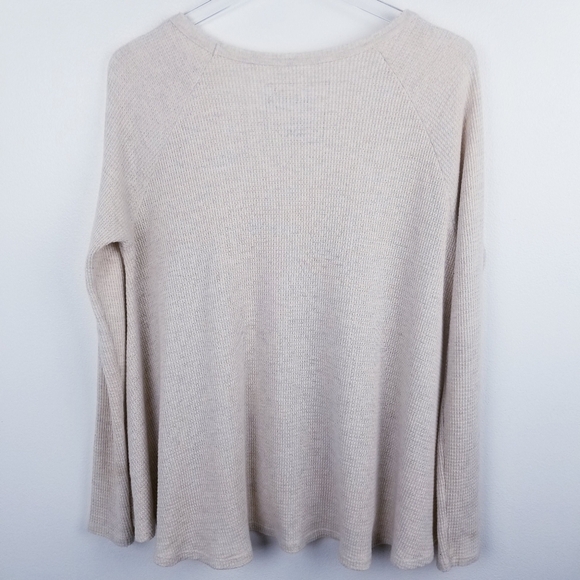 Free People Oatmeal Flowy Thermal Knit Top - Picture 3 of 8